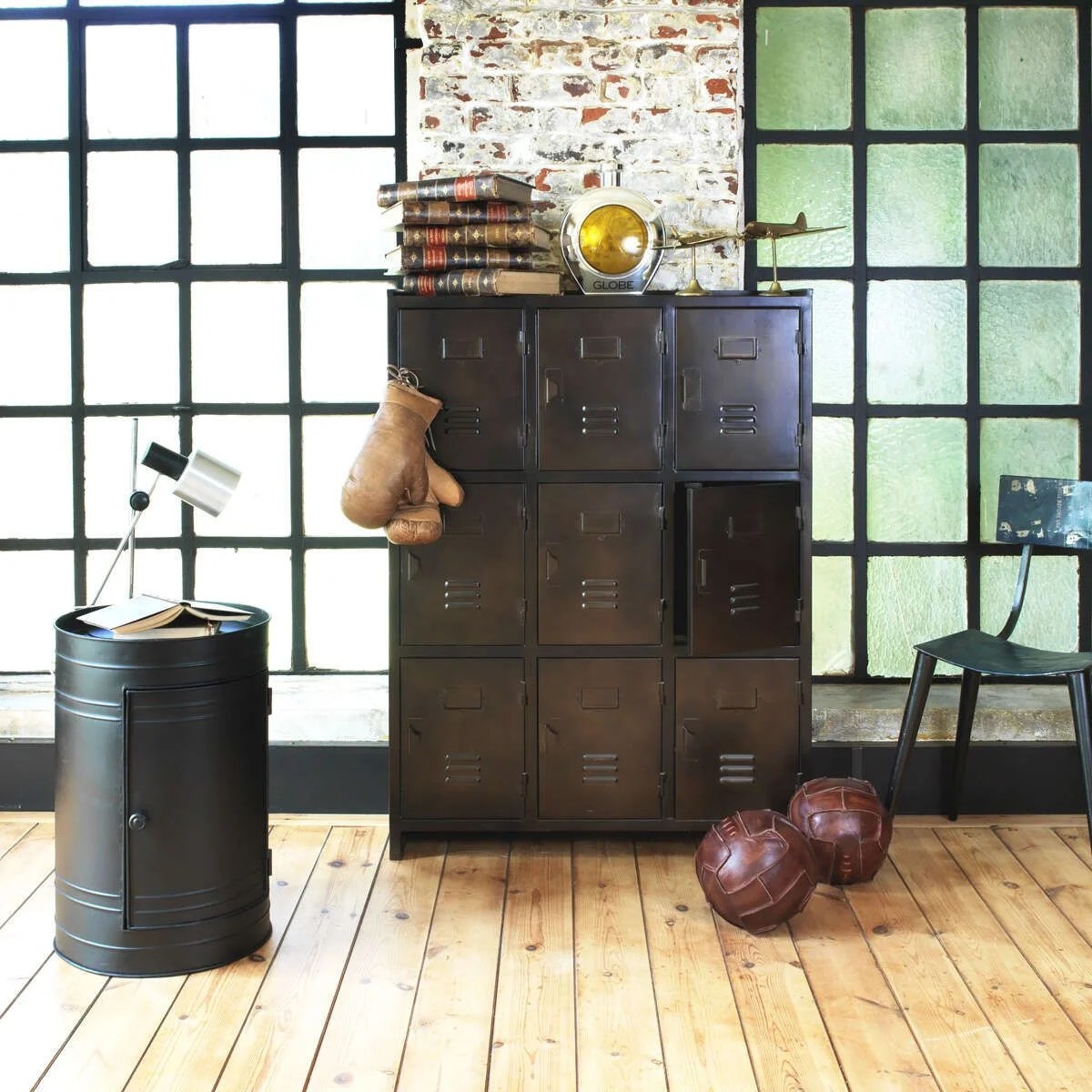 Armoire métallique vintage : 15 armoires industrielles style loft -  NuageDeco